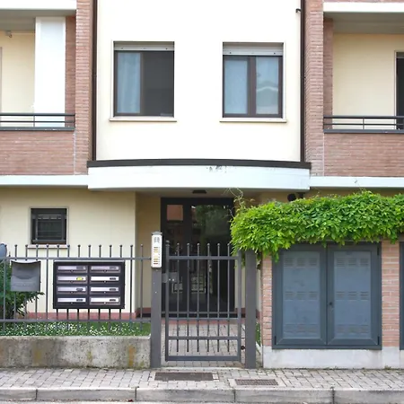 La Casa Di Dante Bologna *