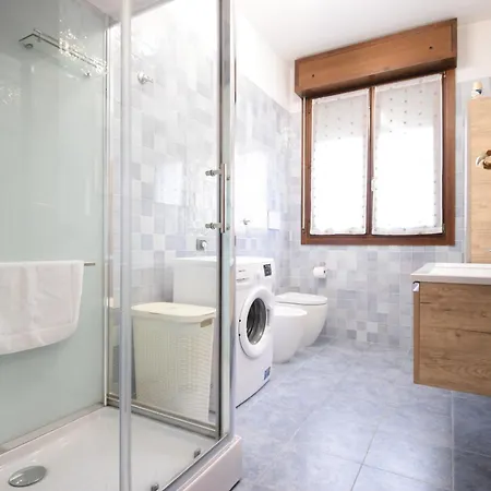 Apartament La Casa Di Dante Bologna *