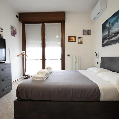 La Casa Di Dante Bologna Apartamento *