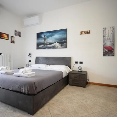 Apartamento La Casa Di Dante Bologna *