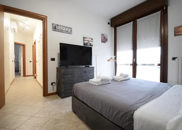 Apartament La Casa Di Dante Bologna *